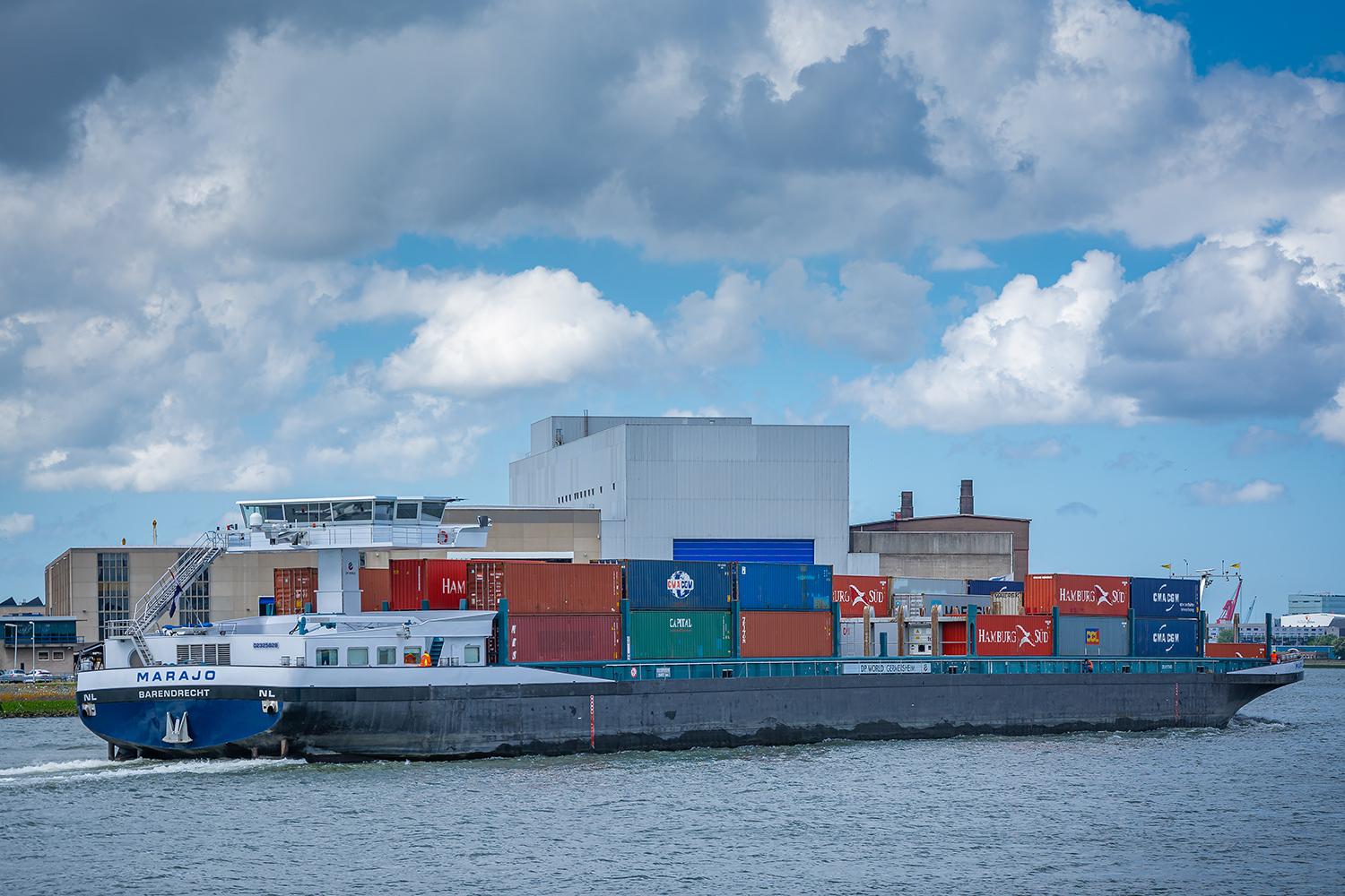 Containerschiff Marajo - Waalhaven Rotterdam