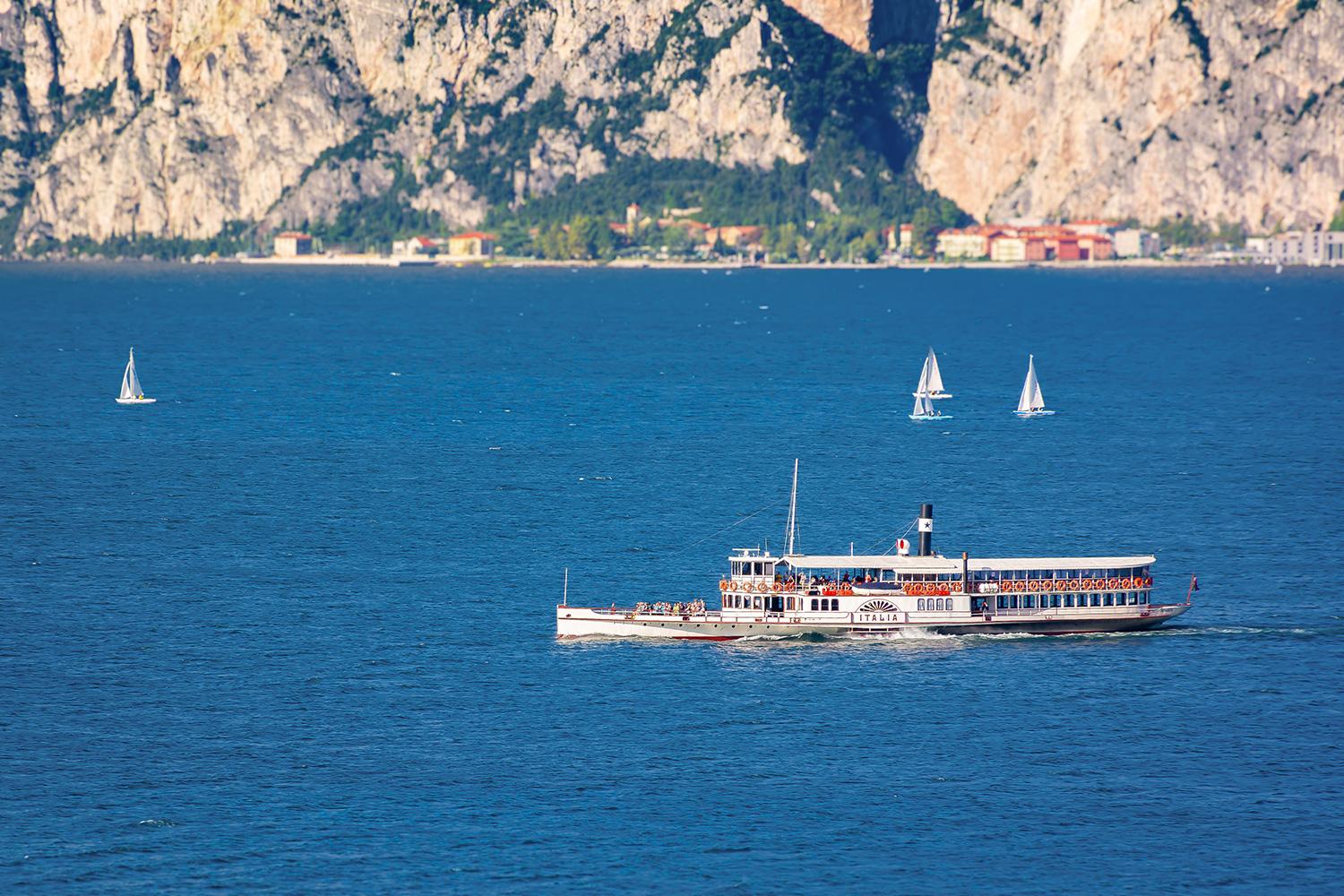 Die Italia auf dem Gardasee - Italien