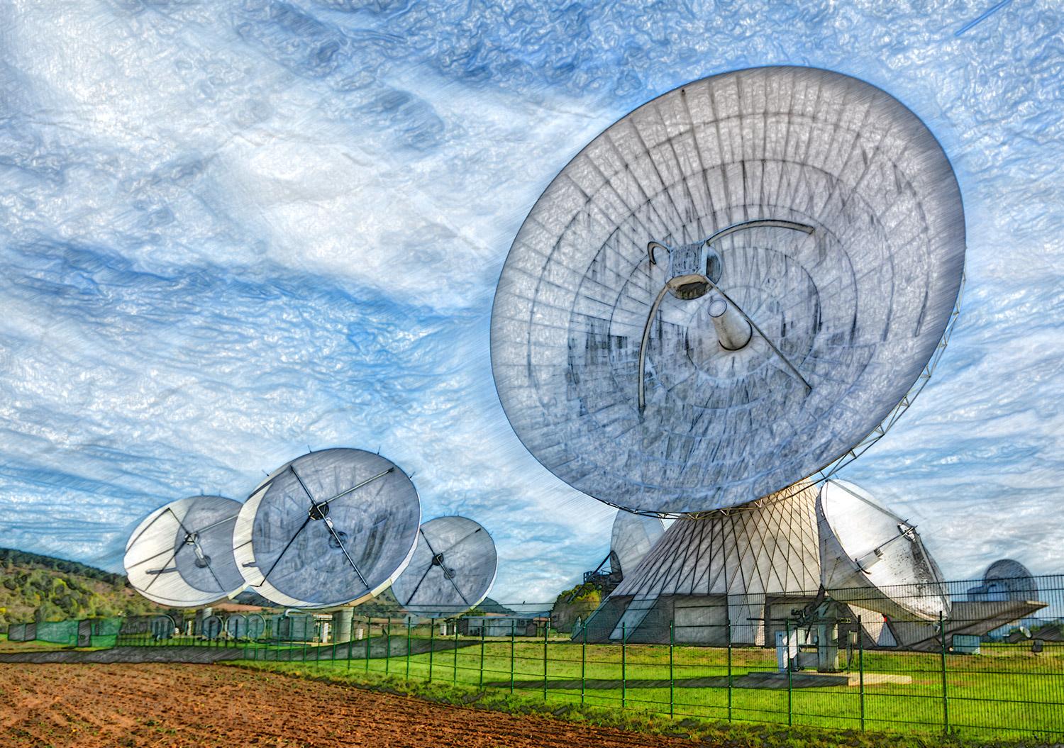 Erdfunkstelle Fuchsstadt als Buntstiftzeichnung - Bayern