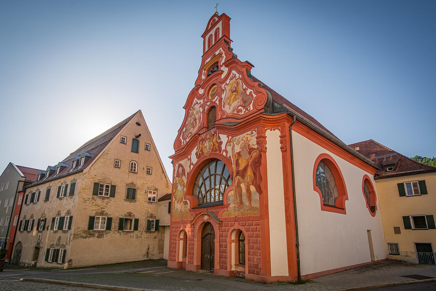 Die Heilig-Geist-Spitalkirche in Füssen - Bayern