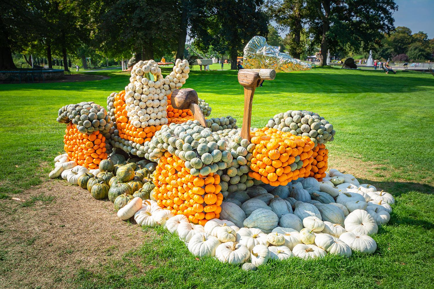 Kürbisausstellung egapark Erfurt 2018 - Mondlandung