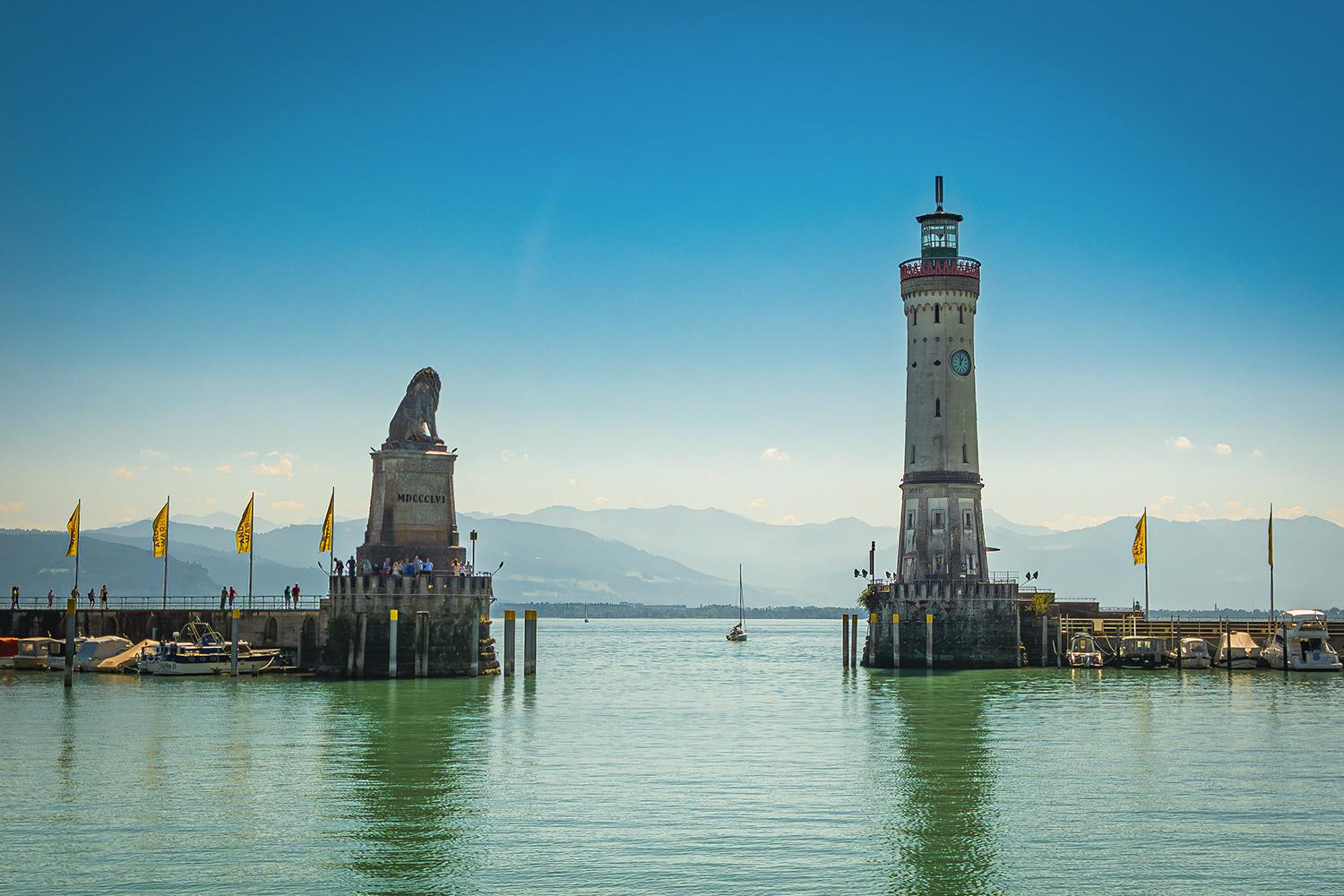 Der Leuchtturm von Lindau am Bodensee - Bayern