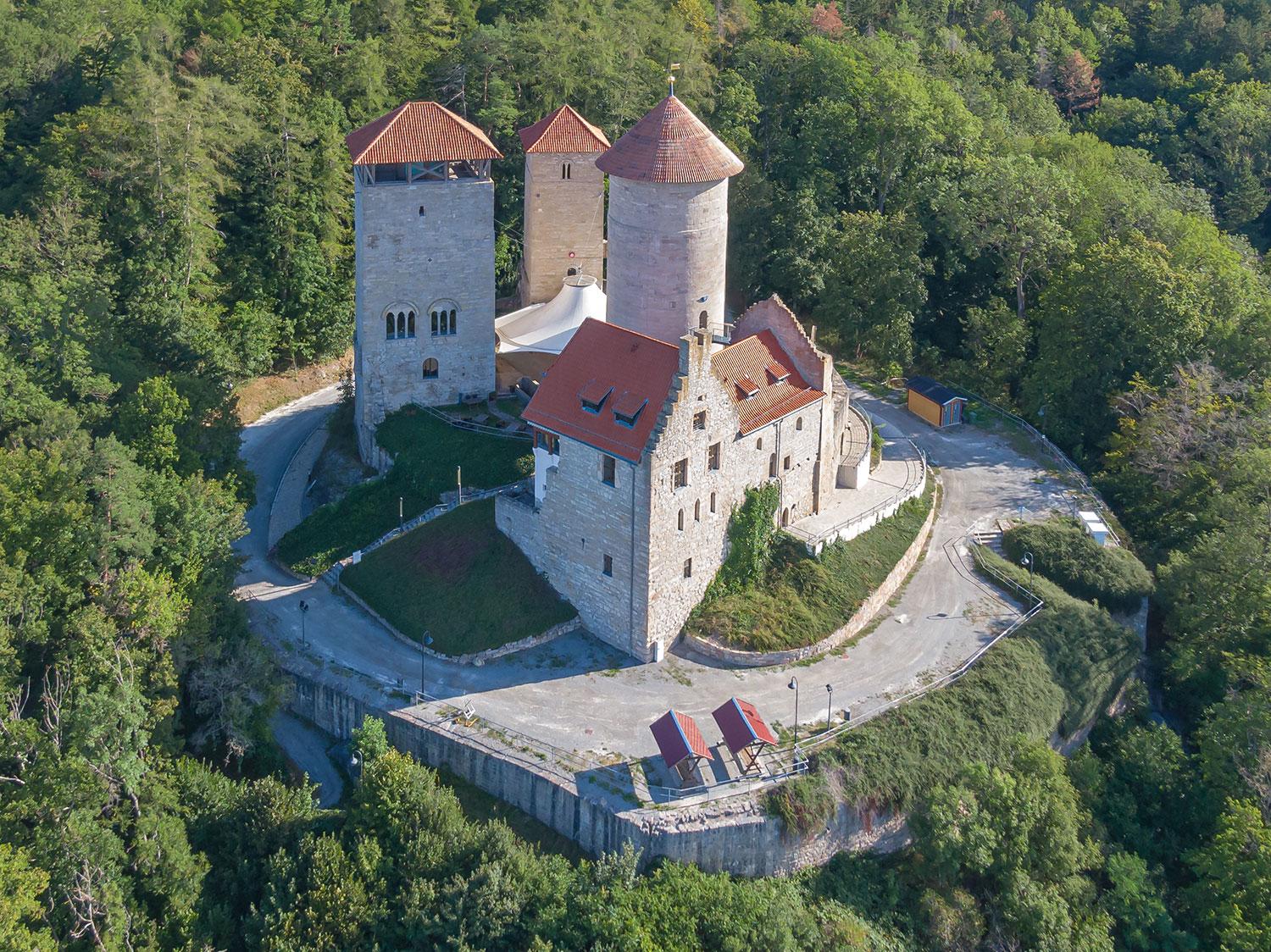 Luftaufnahme der Burg Normannstein - Thüringen