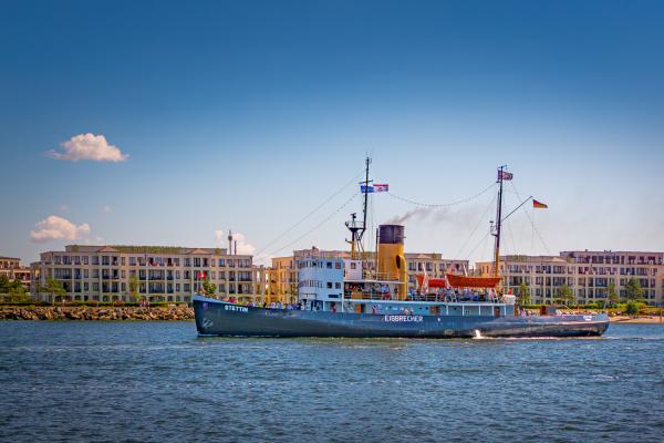 Dampfeisbrecher "STETTIN" – Hanse Sail 2022