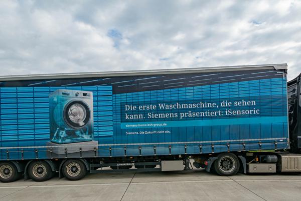 Hightech-Waschmaschine - Actros Mercedes Benz