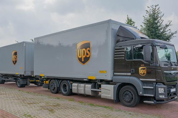 Postsendungen mit UPS - MAN