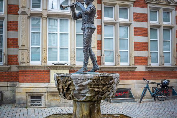Rattenfänger Statue in Hameln - Niedersachsen